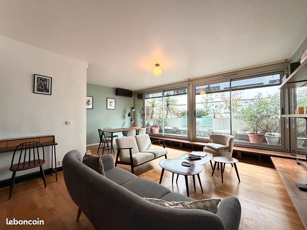 Appartement 3 pièces 80 m² · à Paris · 80 m² · 3 800 €/mois