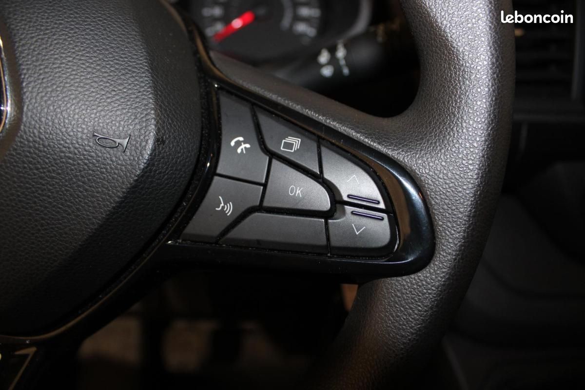 Renault Trafic FOURGON FG BLUE DCI 130 L1H1 3T GSR2 ADVANCE (image 13)