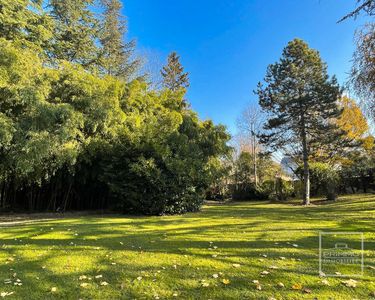 Maison 1 840 000 € - 700 m²