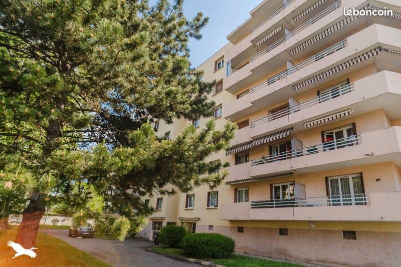 Appartement 4 pièces 81 m² · à Vaulx-en-Velin · 81 m² · 169 000 €