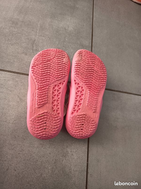 Sandales fille rose taille 25/26 pour piscine ou plage (image 2)