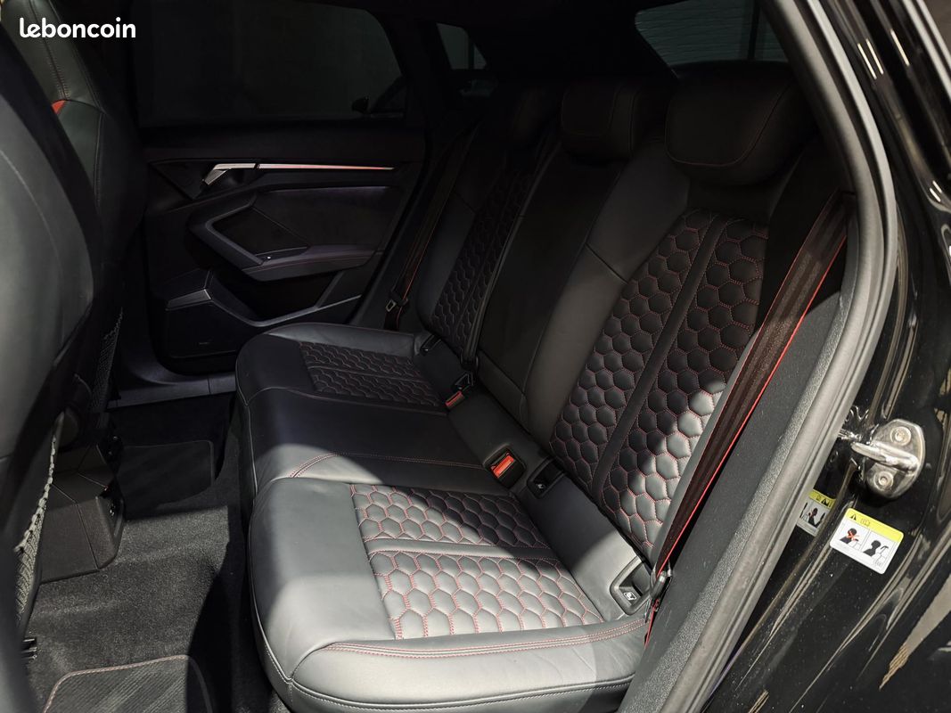AUDI RS3 SPORTBACK Quattro 2.5 TFSI 400 S-tronic ETAT NEUF SUIVI COMPLET IMMAT FRANCE FULL OPTIONS (image 7)