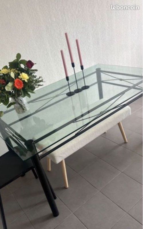 Table a manger en fer forgé et verre (image 1)