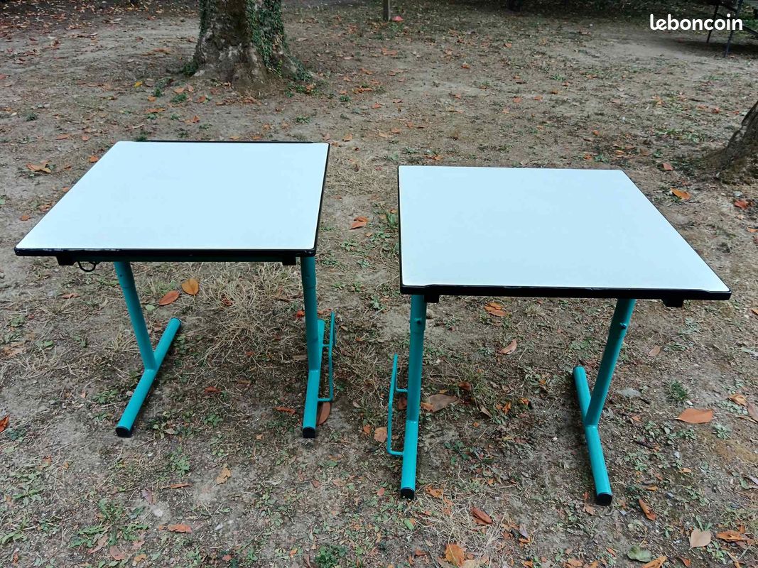 Bureau d'écolier / table à dessin inclinable (image 1)