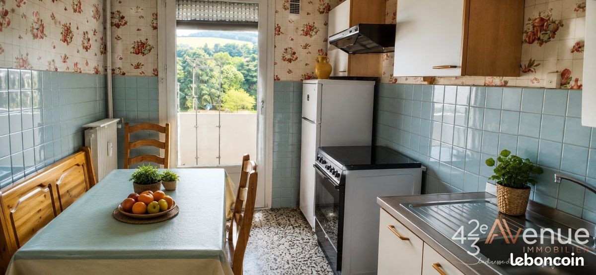 Appartement 3 pièces 58 m² · à Saint-Étienne · 58 m² · 65 000 €