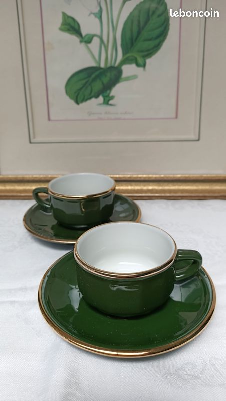 Lot De 2 Tasses à Café Arcopal Vert Amande Irisé – Lignes Dorées Vintage