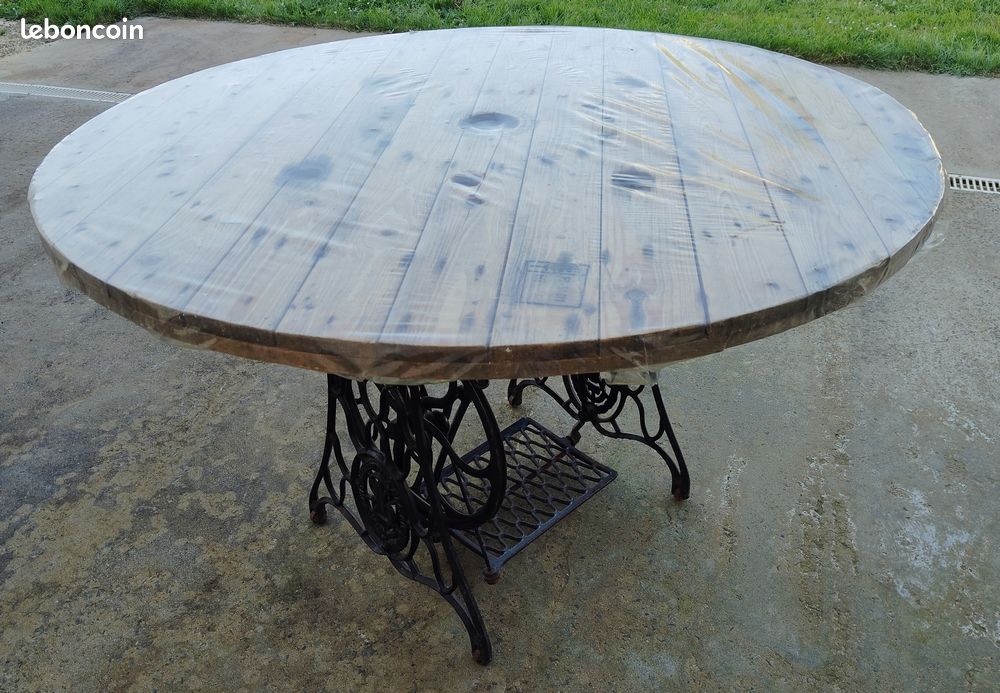Table avec pied de machine à coudre | Eco Broc