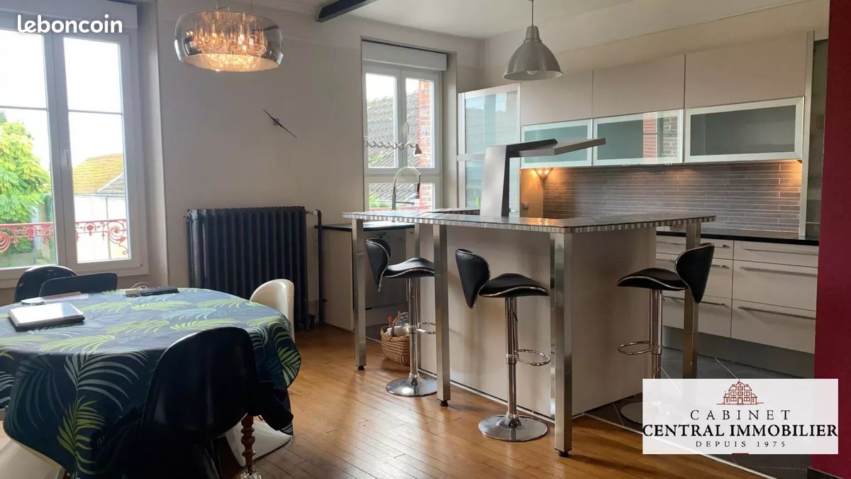 Maison 8 pièces 198 m² · à Romilly-sur-Seine · 198 m² · 199 000 €