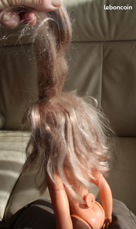 Poupée Bella Cathie tenue Bornéo (image 16)