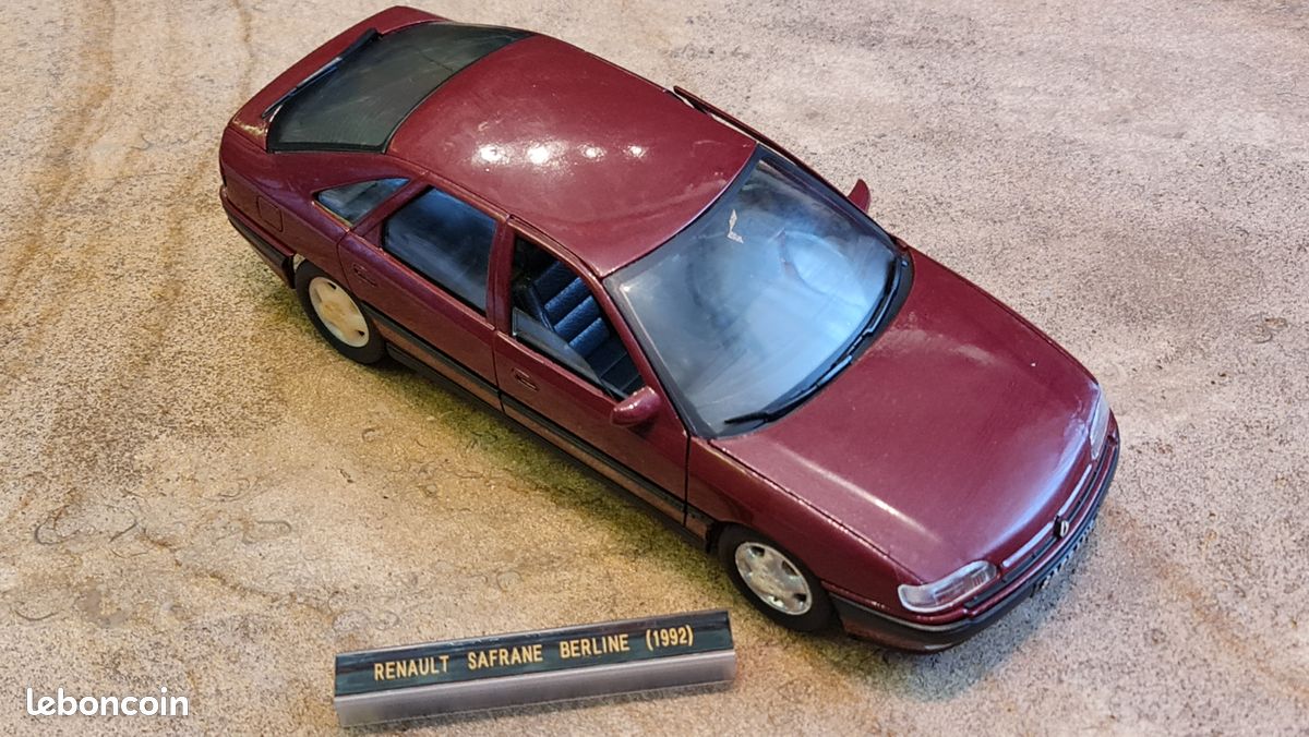 Renault Safrane Miniature Solido 1/18 – Bleu/Vert, Collection – Sans Boîte