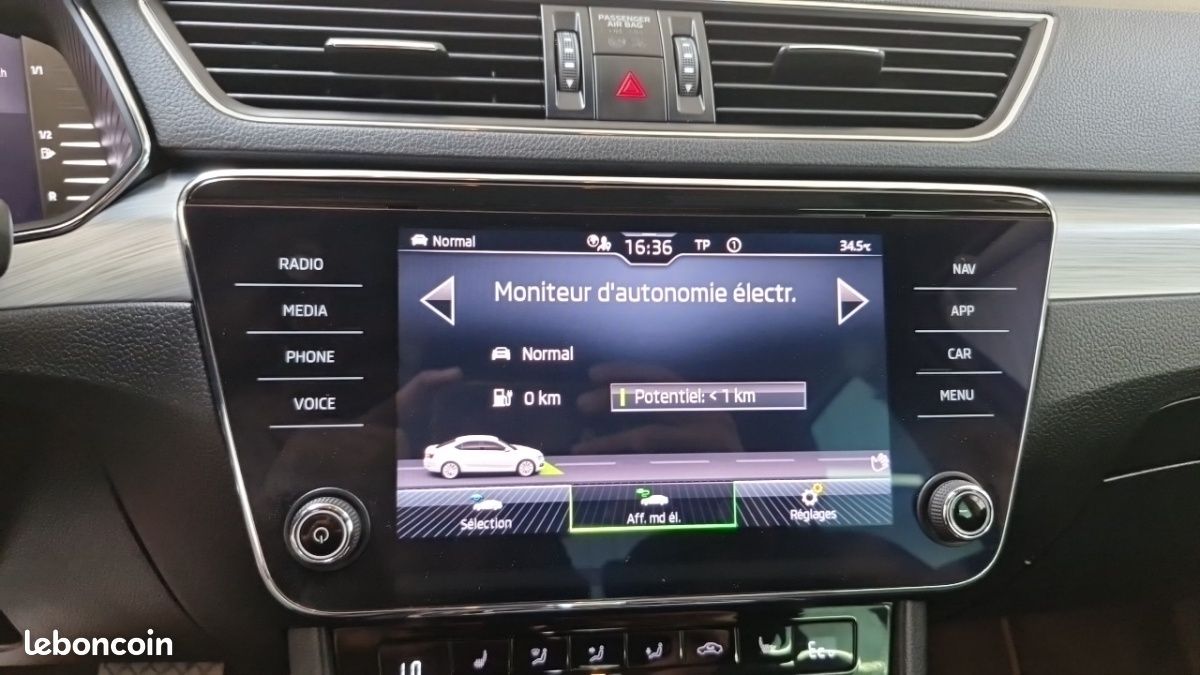 Skoda Superb 1.4 TSI PHEV 218ch DSG6 Business (image 31)