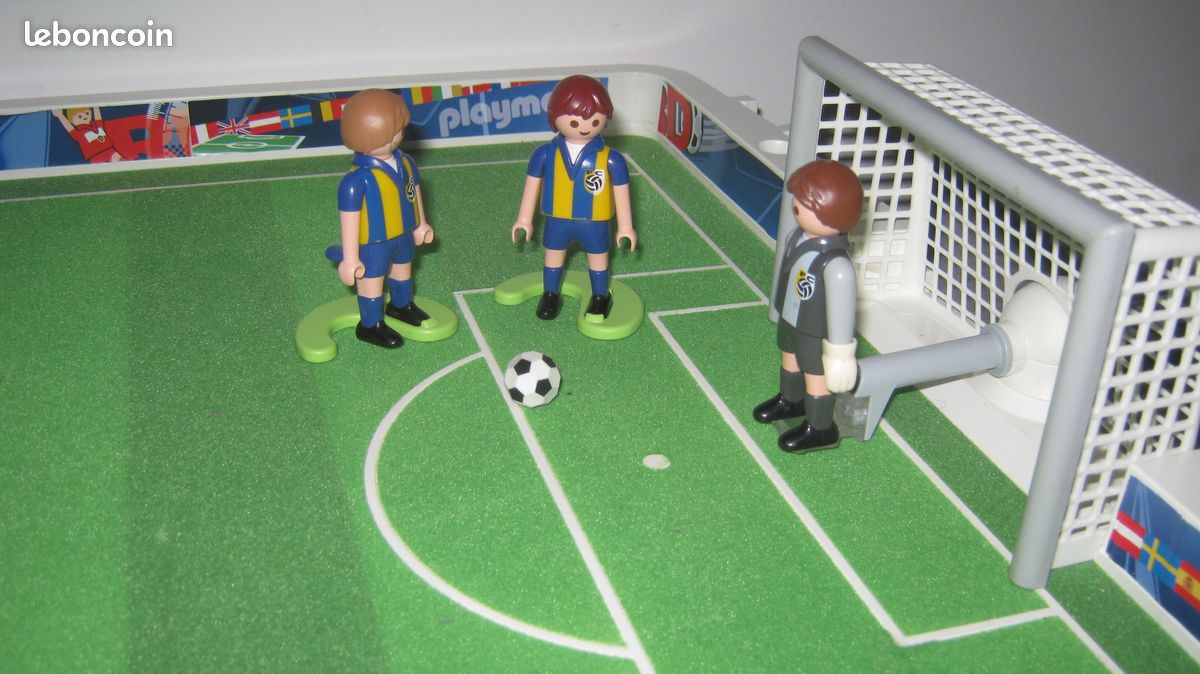 Playmobil terrain de football joueurs Canton Vaud