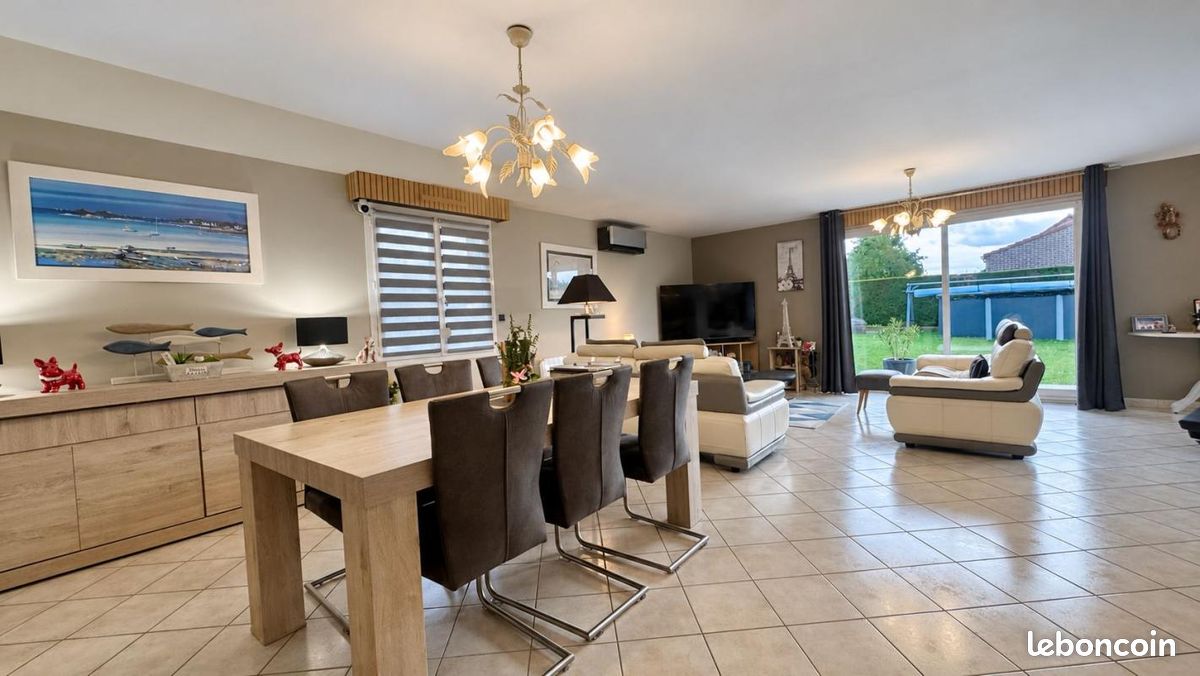 Maison 5 pièces 150 m² · à Maing · 150 m² · 369 000 €