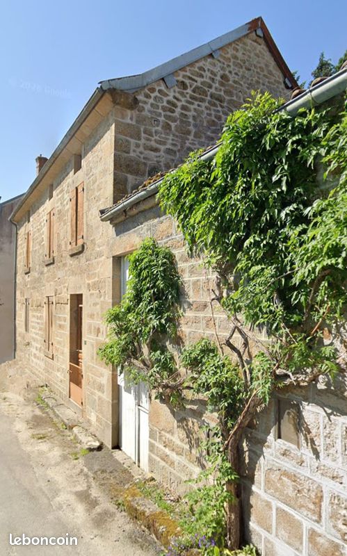 Maison 4 pièces 103 m² · à Saint-Yrieix-la-Montagne · 103 m² · 41 250 €