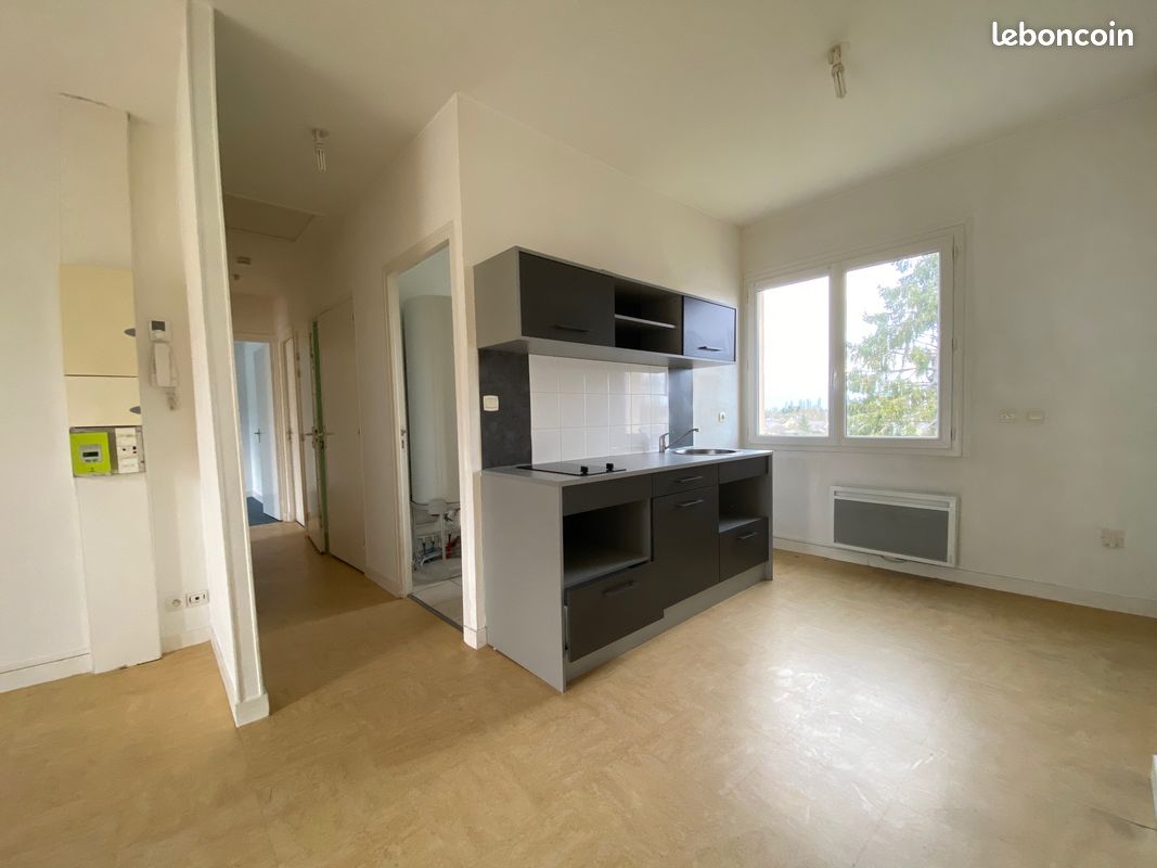 Appartement 4 pièces 68 m² · à Gennes-Val-de-Loire · 68 m² · 470 €/mois