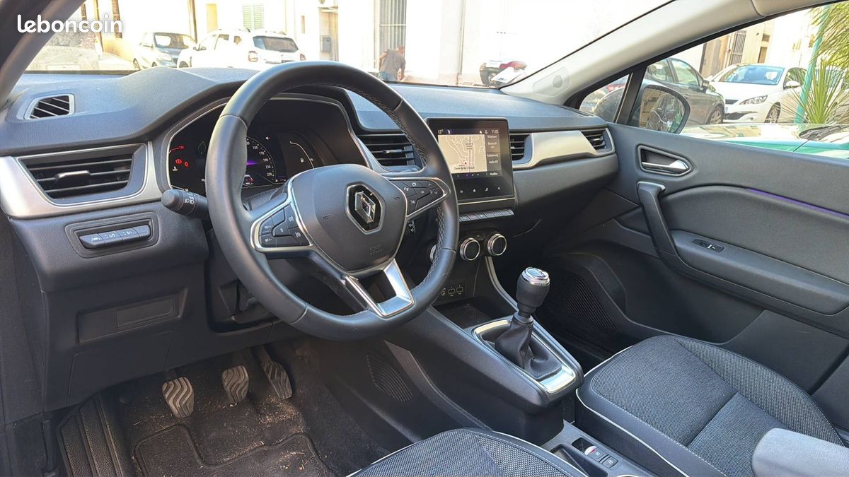 Renault captur tce 140 21 intens (image 3)