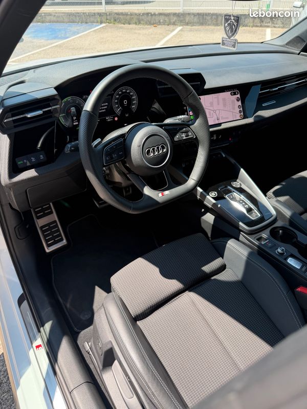 Audi a3 sportback s-line 1.5 tfsi e 204 ch phev, 19253 km (image 7)
