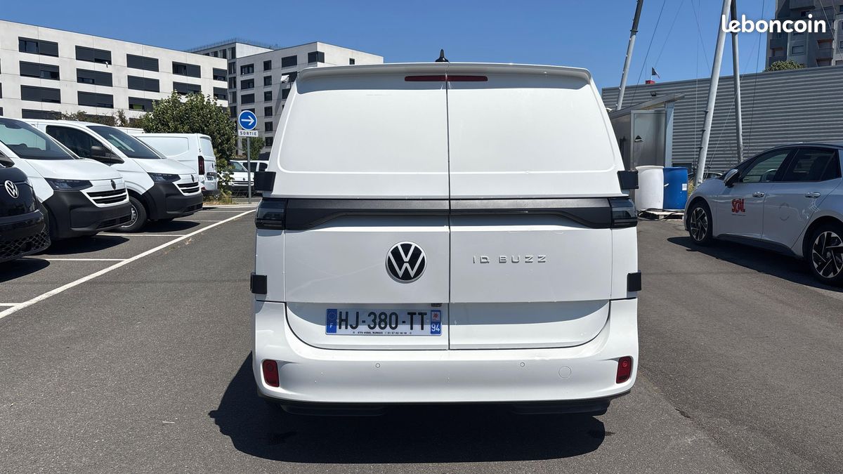 Volkswagen utilitaires id. Buzz cargo 286 ch pro (image 4)