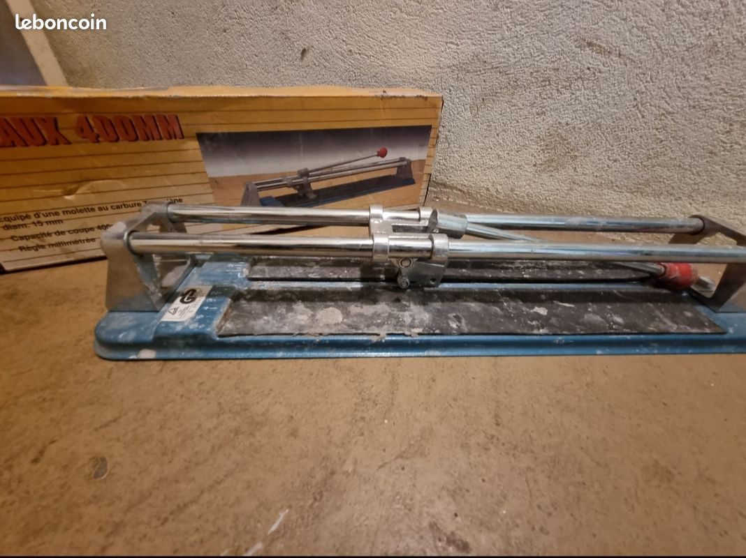 Coupe carreaux (image 1)