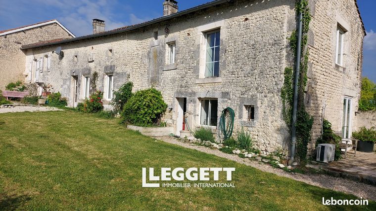 Maison 6 pièces 205 m²