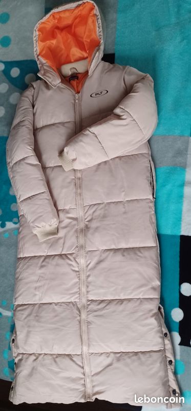 Doudoune neuve Pretty Little Thing Taille M 38 (image 1)