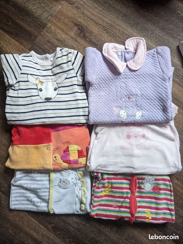 Lot 6 pyjamas velours chaud 3 mois (image 1)
