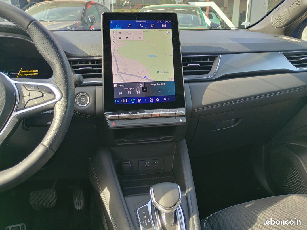 RENAULT Symbioz E-Tech full hybrid 145 Iconic (image 11)