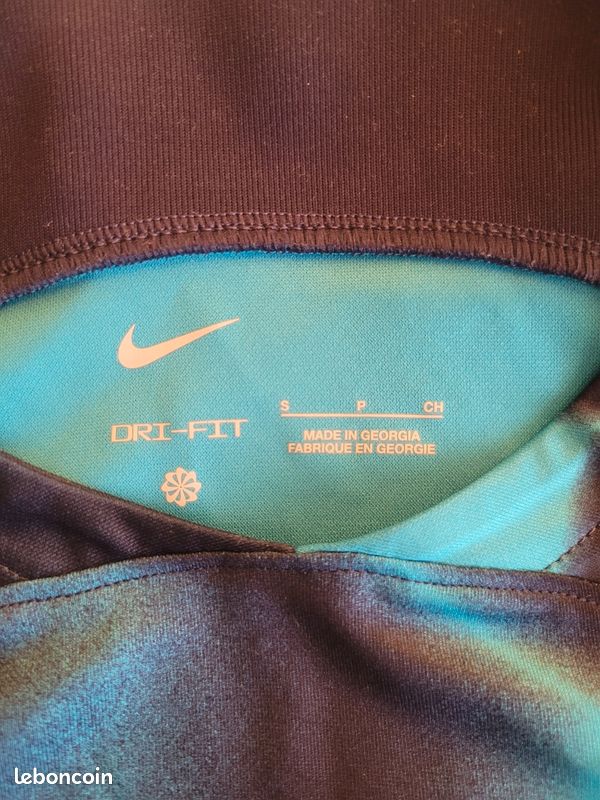 Maillot foot Nike Croatie bleu foncé S neuf (image 3)