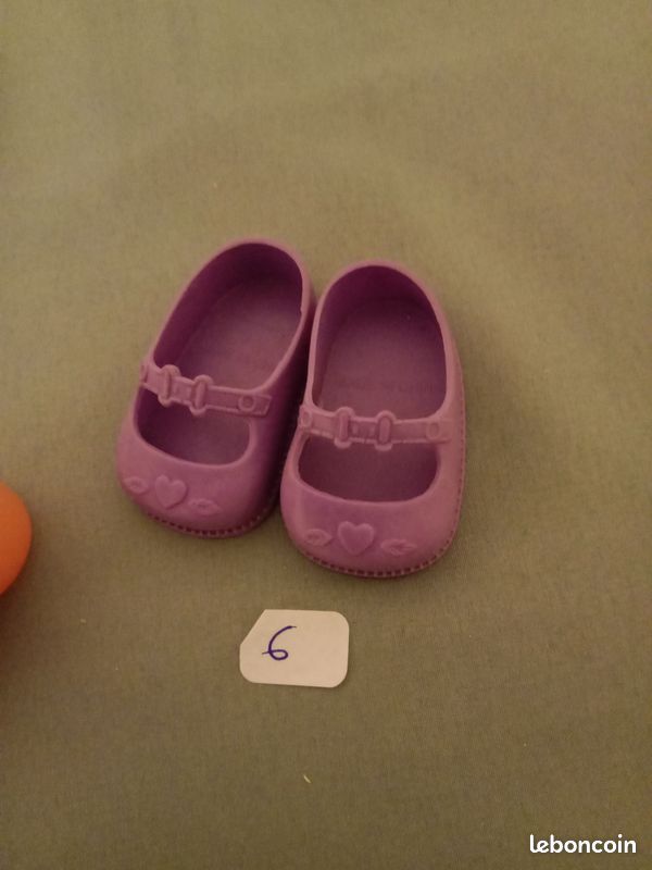 Ensemble de Chaussures de Maison de Poupée, Chaussures de Maison de Poupée Mini 60 Pcs Colorées pour Enfants pour Jouer à la Maison