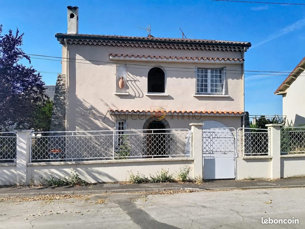 Maison 5 pièces 140 m² · à Millau · 140 m² · 225 000 €