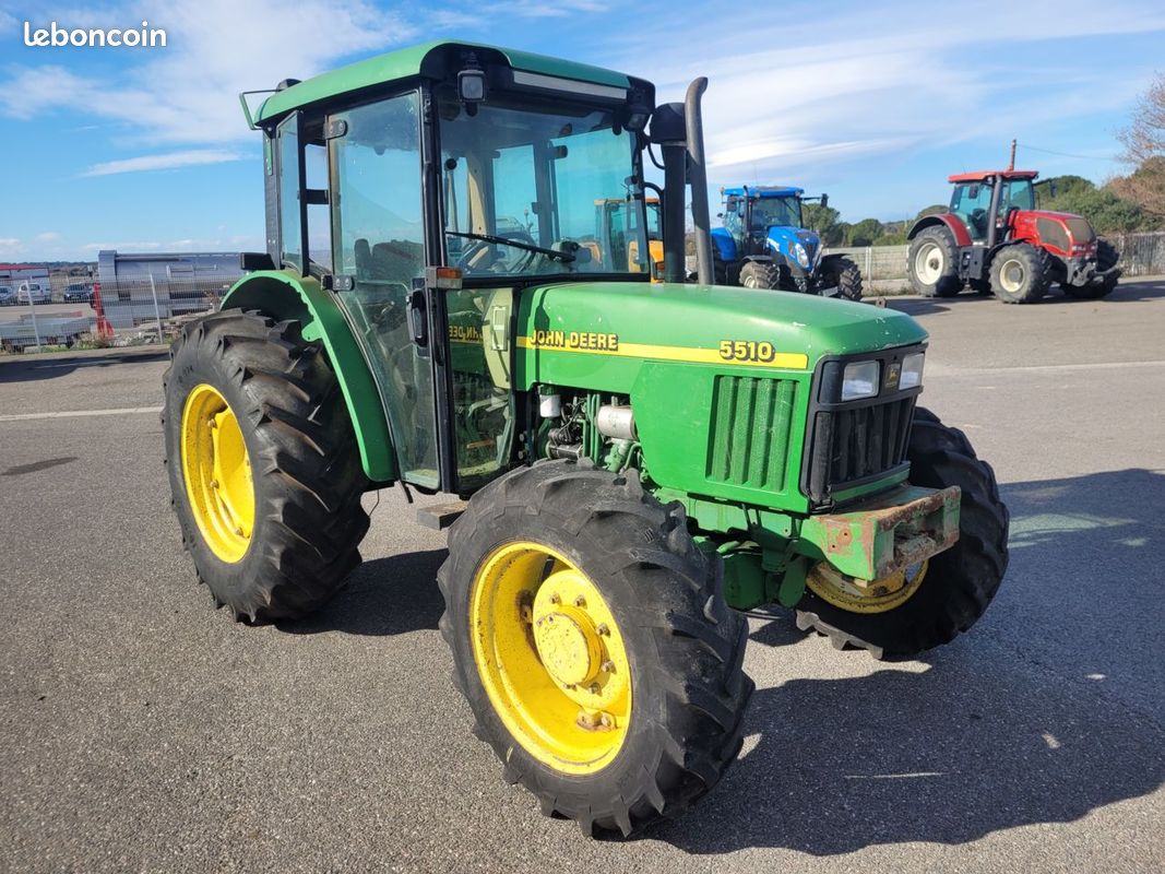 John Deere 5510 - Tracteurs