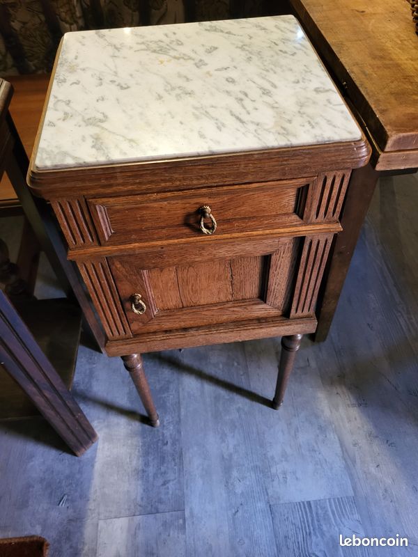 Table de chevet (image 1)