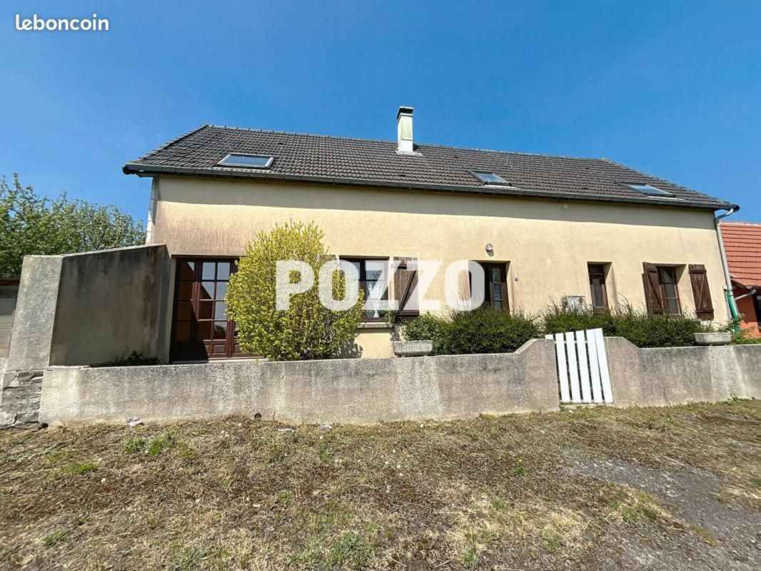 Maison 7 pièces 135 m² · à Saint-Georges-d'Elle · 135 m² · 128 500 €