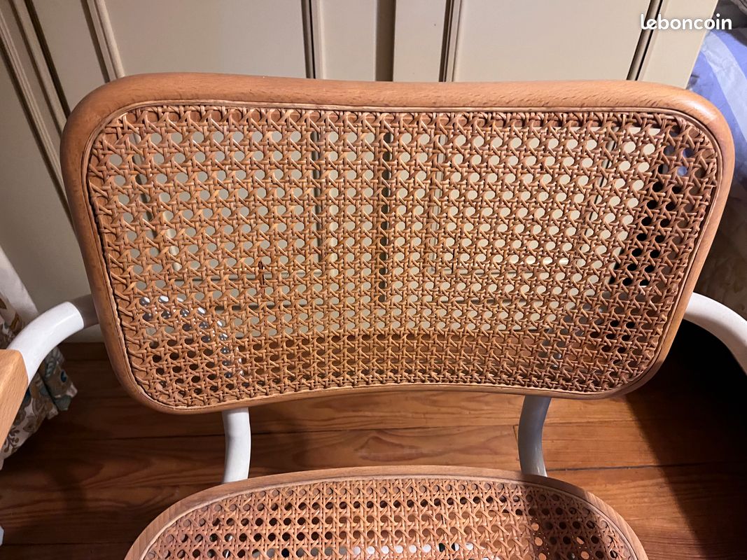 Chaise rétro en cannage/rotin avec accoudoir (image 2)