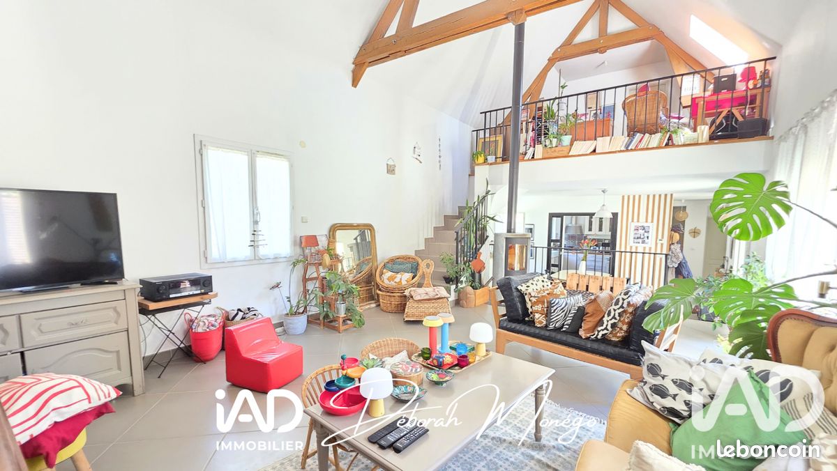 Maison 7 pièces 157 m² · à Vert · 157 m² · 385 000 €