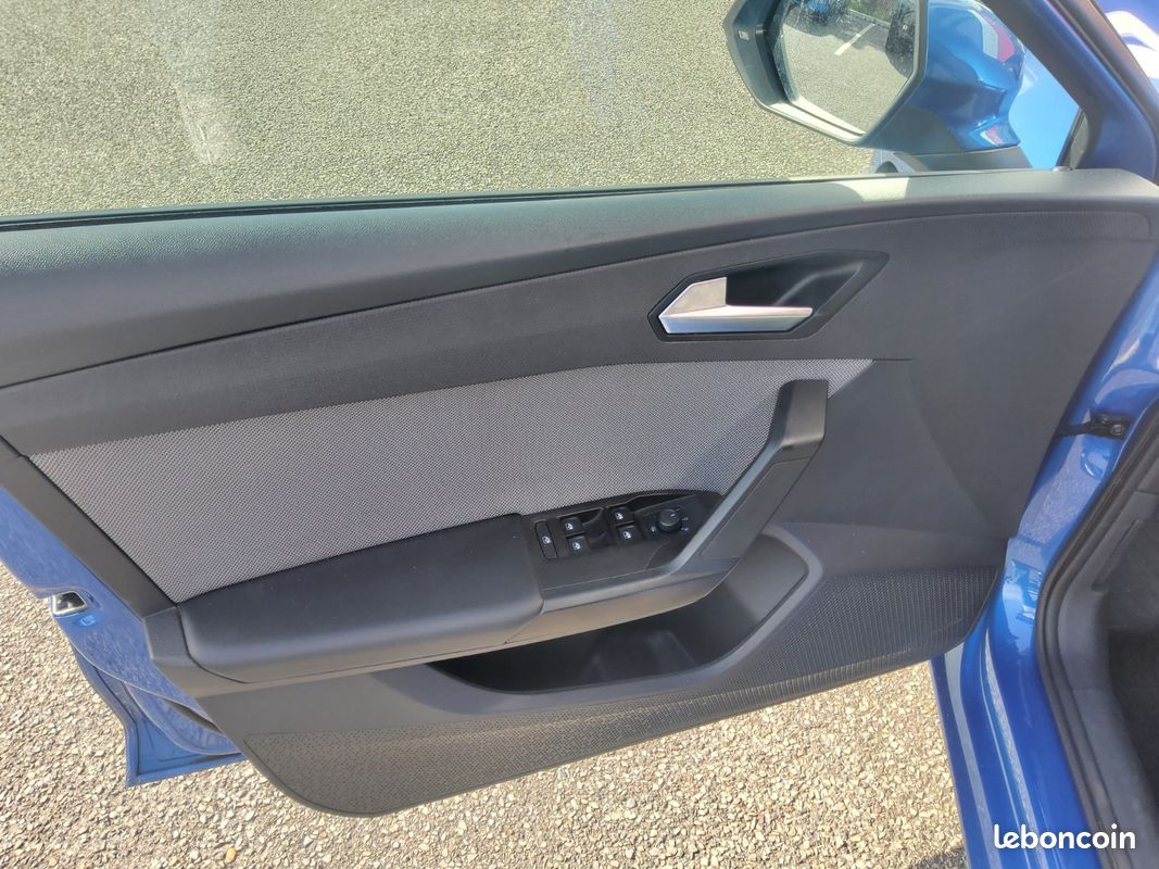 SEAT LEON 1.0 eTSI 110 DSG7 COPA PRIX HT VENTE EXPORT - 3 ANS MAROC ALGÉRIE TUNISIE (image 9)