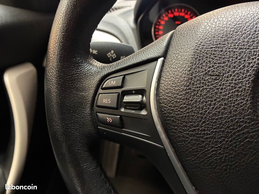 BMW SERIE 1 F20 114d 95 ch 109g Lounge / SUIVI COMPLET BMW (image 22)