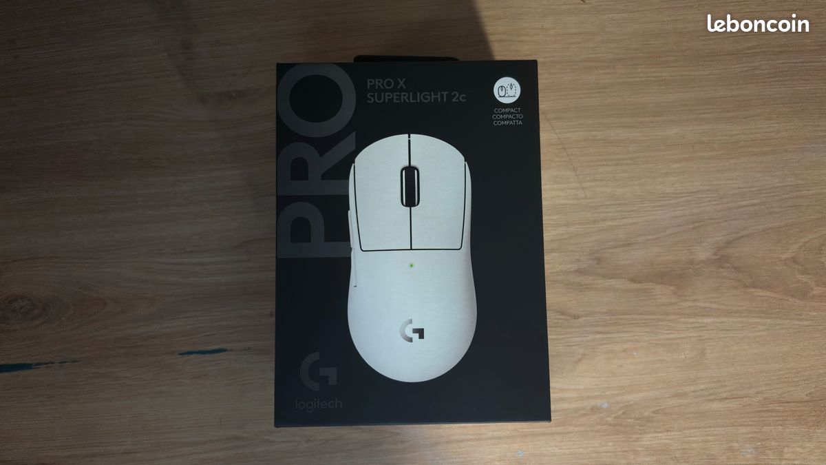Souris gaming Logitech Pro X Superlight 2c (image 1)