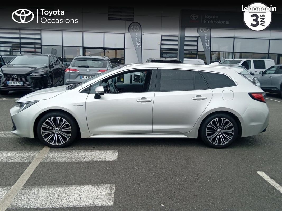 Toyota Corolla Touring Spt 184h Design MY21 (image 26)