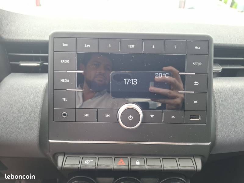 Renault Clio SCe 65 Authentic (image 23)