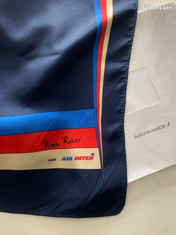 Foulard En Soie Nina Ricci Pour Air Inter – Occasion Très Bon État – Multicouleur – Écharpe Vintage