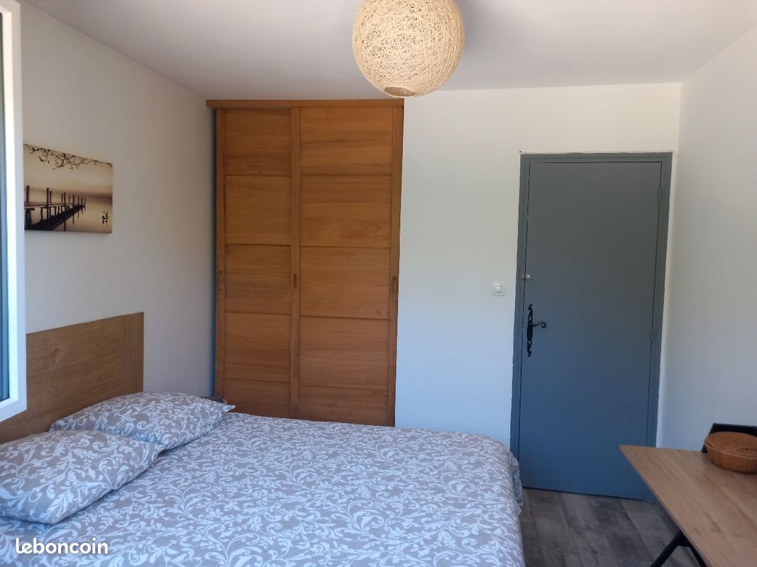 Chambre dans maison avec jardin (image 4)