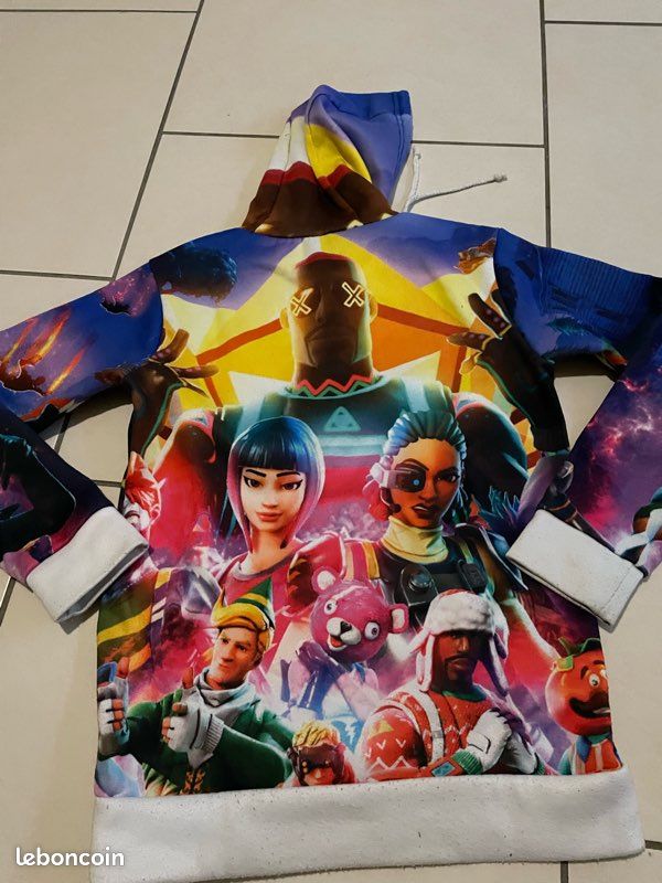 Sweat pull fortnite Vêtements