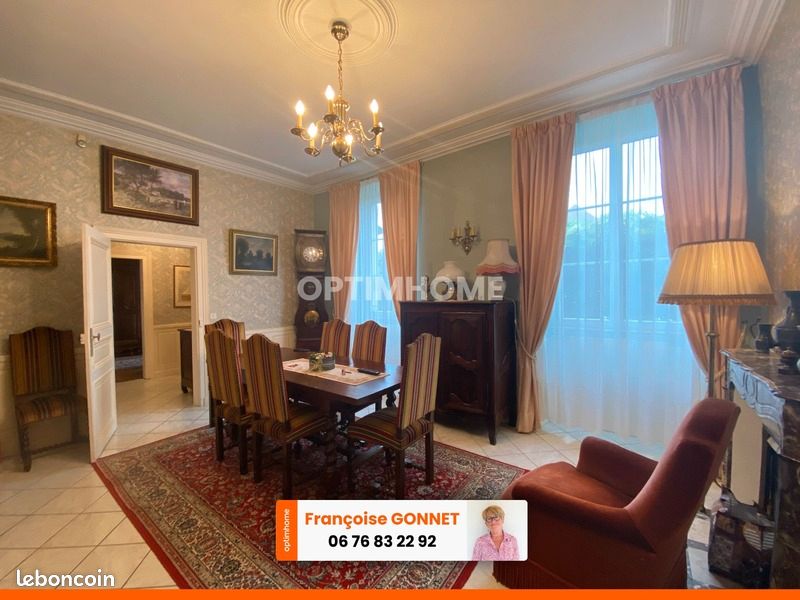 Maison 5 pièces 140 m² · à Châteaumeillant · 140 m² · 133 000 €