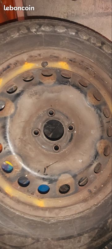 Pneus avec des jantes de 16 (image 3)
