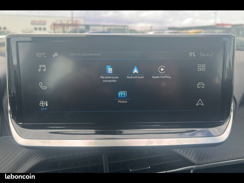Peugeot 2008 Hybrid 136 e-DCS6 Style (image 20)