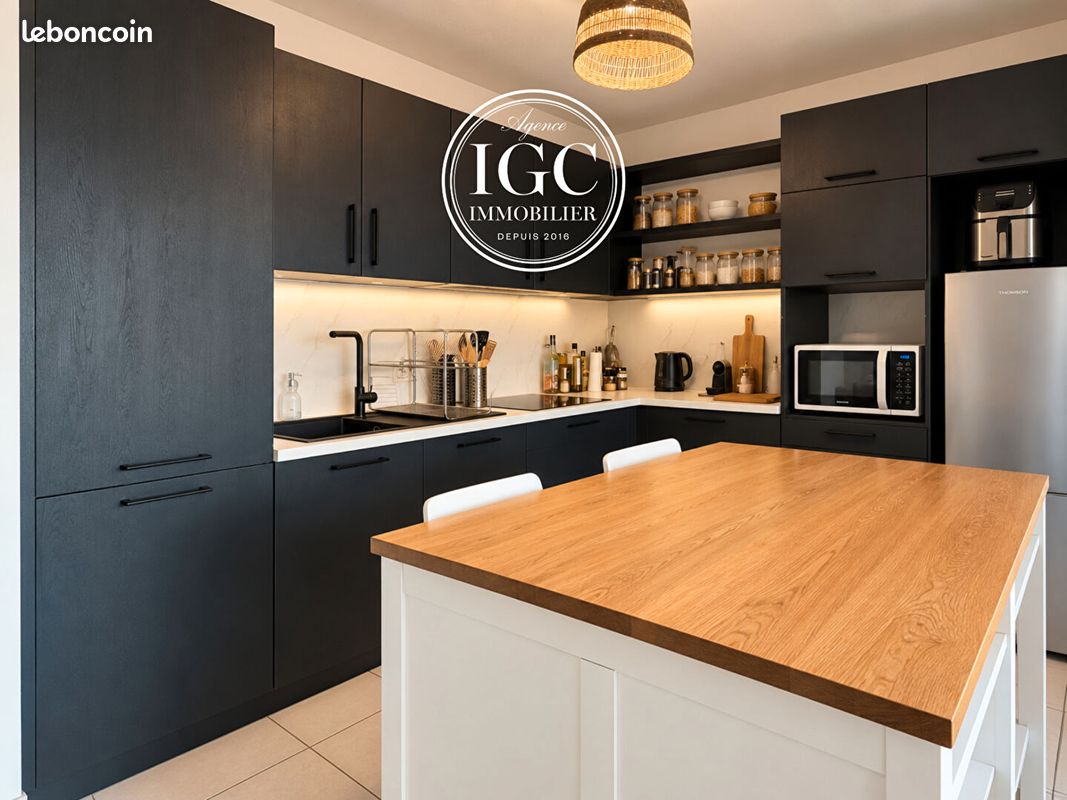 Appartement 3 pièces 57 m² · à Châteauneuf-les-Martigues · 57 m² · 1 085 €/mois
