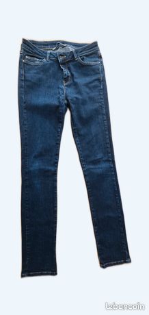 Jean femme coupe Regular - L26 bleu fonce Jean femme coupe Regular - L26 bleu fonce