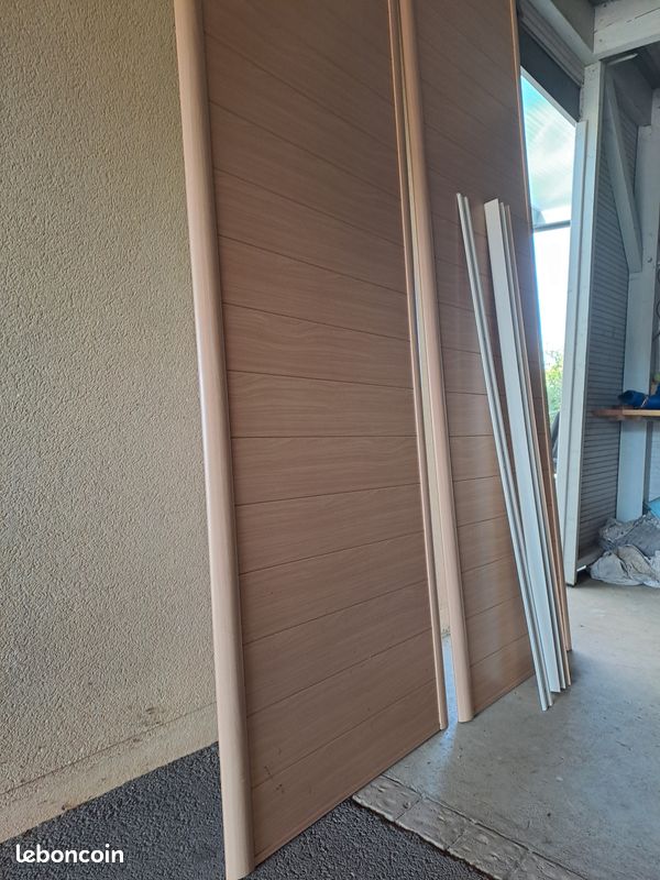 Portes placard (image 1)