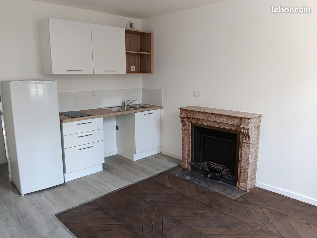 Appartement 4 pièces 42 m² · à Thizy-les-Bourgs · 42 m² · 460 €/mois
